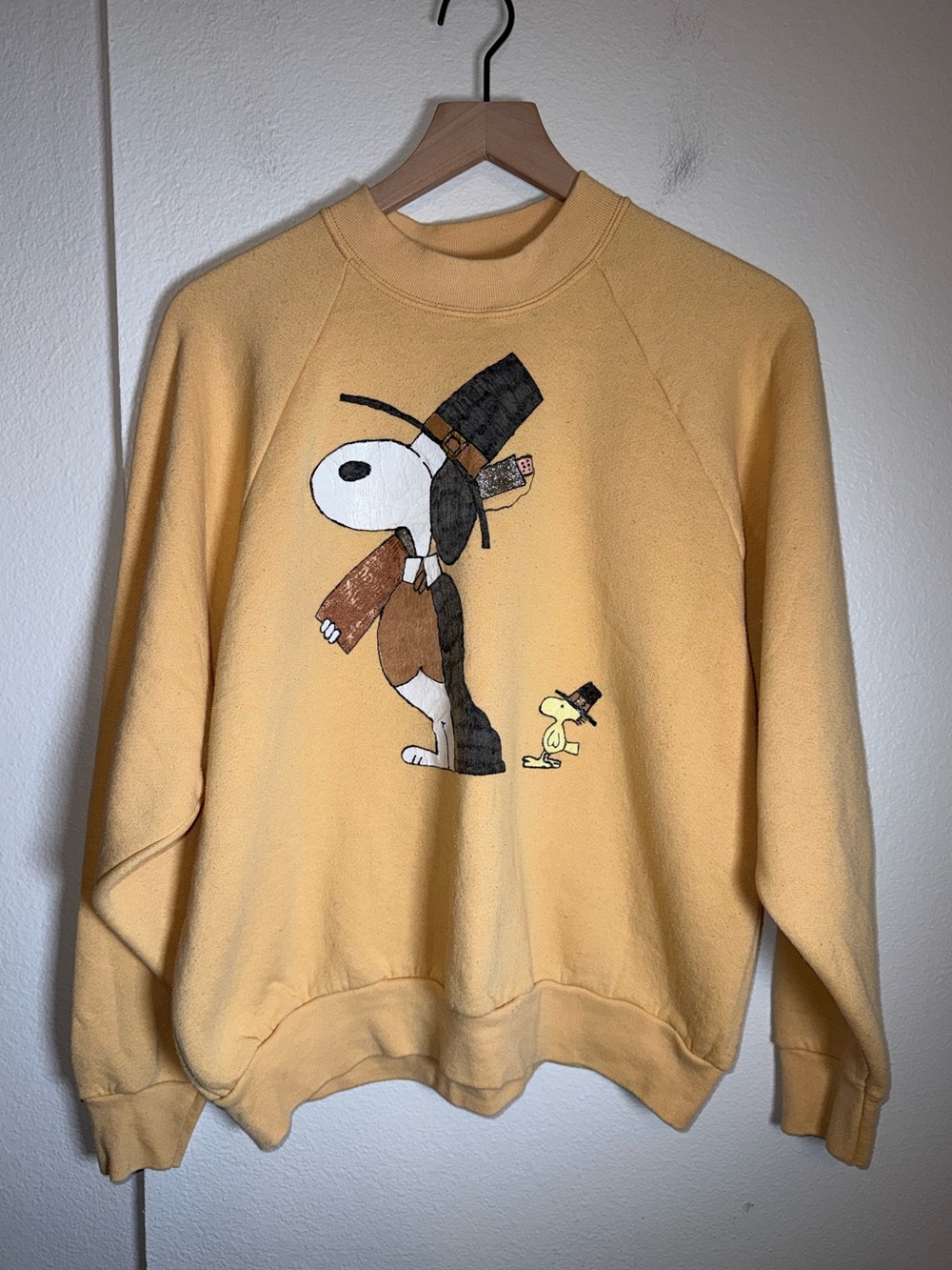 VINTAGE HANDMADE PEANUTS Snoopy Fruit of the Loom Thanksgiving Crewneck XL